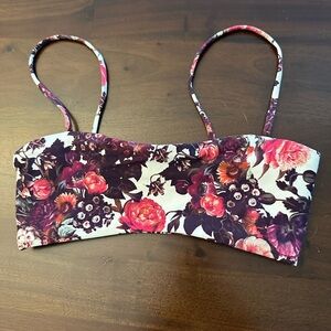 Boys and Arrows
Darling Hezeus Bikini Top